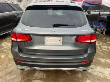 Mercedes-Benz GLC 300