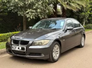 BMW 320i
