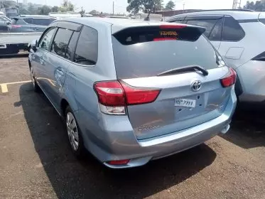 Toyota Fielder hybrid 
