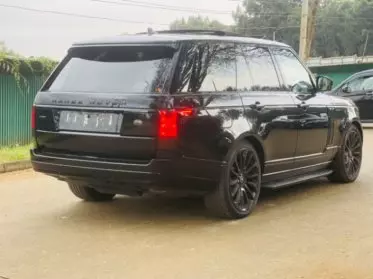 RANGE ROVER Vogue