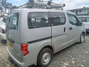 Nissan Vanette