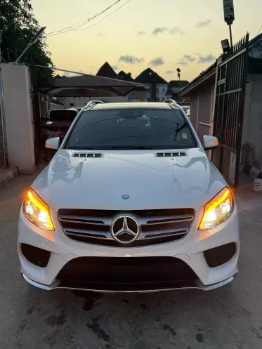 Mercedes-Benz GLE 350