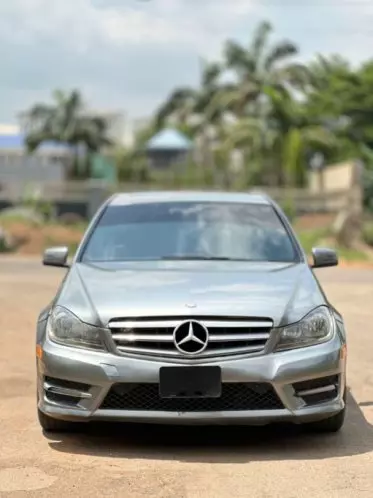 Mercedes-Benz C 350