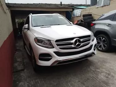 Mercedes-Benz GLE 350