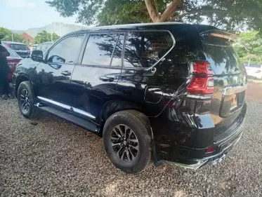 Toyota Land Cruiser Prado TX L