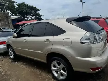 Lexus RX 330