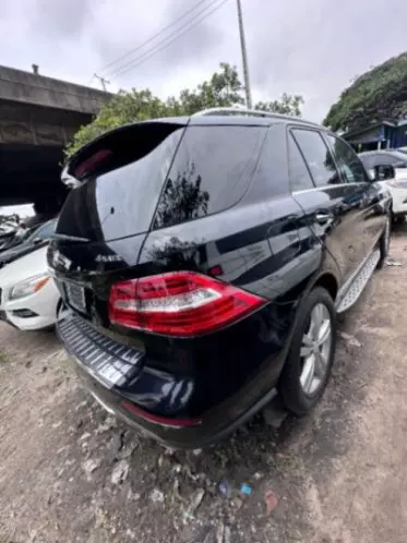 Mercedes-Benz ML 350