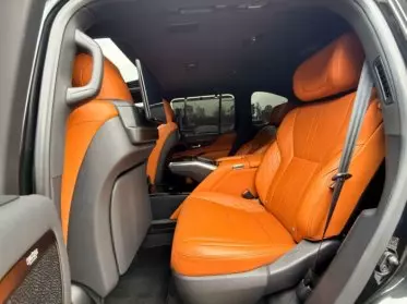Lexus LX 600