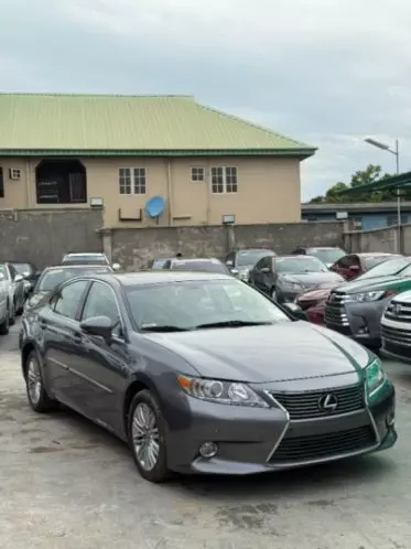 Lexus ES 350