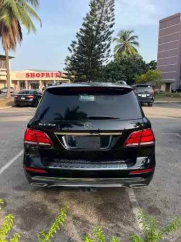 Mercedes-Benz GLE 350