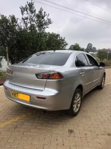 Mitsubishi Lancer