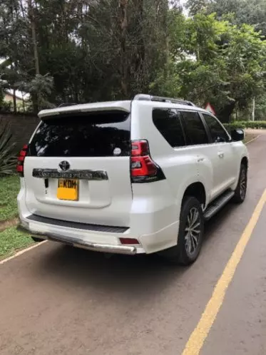 Toyota Land Cruiser Prado TX L