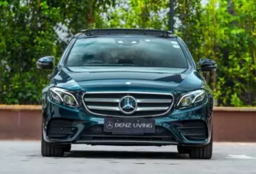 Mercedes-Benz E200