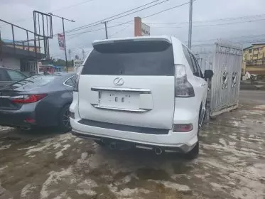 Lexus GS 460