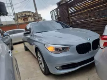 BMW 535i