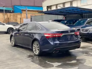 Toyota Avalon