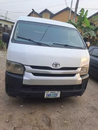 Toyota Hiace