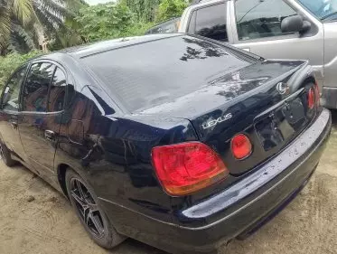 Lexus GS 300