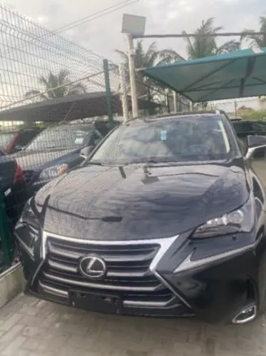 Lexus NX 200T