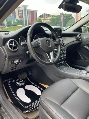 Mercedes-Benz GLA 250