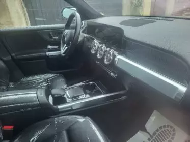 Mercedes-Benz GLB 250