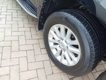 Toyota Land Cruiser Prado TX L