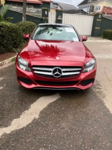 Mercedes-Benz C 300