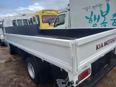 KIA Frontier
