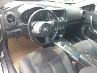 Nissan Maxima