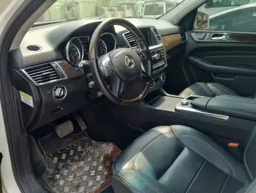 Mercedes-Benz ML 350