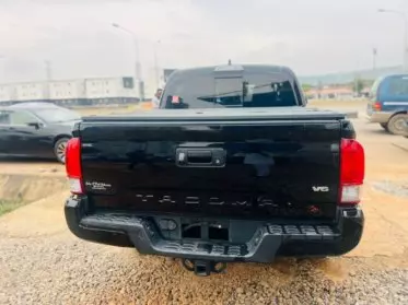 Toyota Tacoma