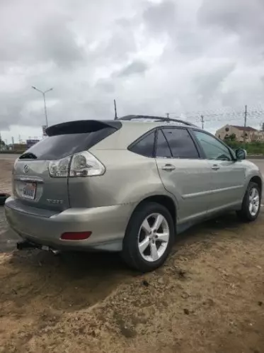 Lexus RX 330