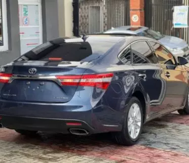 Toyota Avalon
