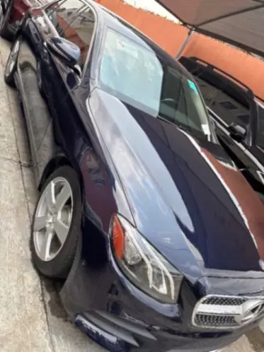 Mercedes-Benz E 300
