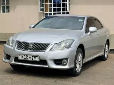 Toyota Crown Athlete