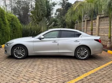 Nissan Infiniti