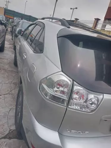 Lexus RX 330