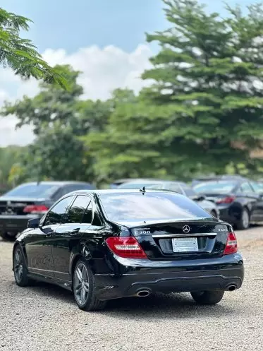 Mercedes-Benz C 300