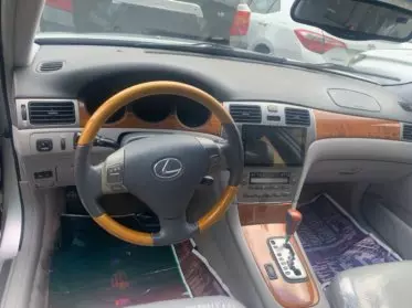 Lexus ES 300
