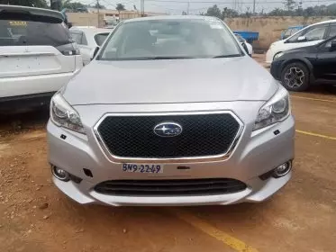 Subaru Legacy B4