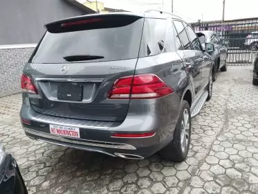 Mercedes-Benz GLE 350