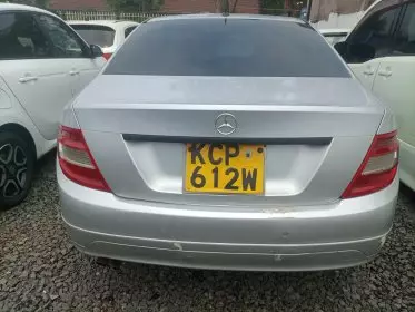 Mercedes-Benz C 180