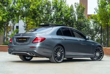 Mercedes-Benz E 43 AMG