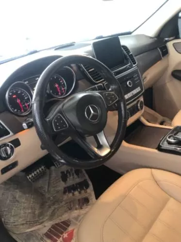 Mercedes-Benz GLE 400
