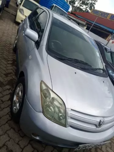 Toyota Ist