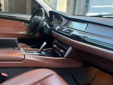 BMW 535i