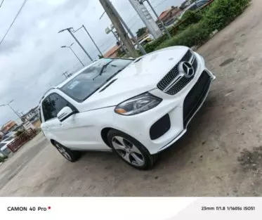 Mercedes-Benz GLE 350