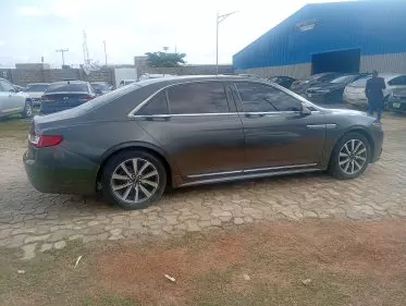 Lincoln Continental