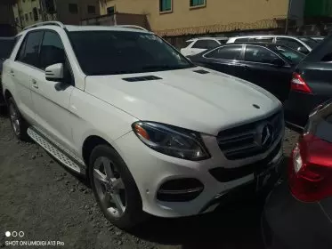 Mercedes-Benz GLE 350
