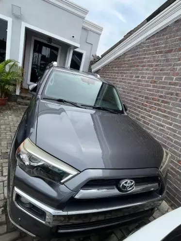 Toyota 4-Runner